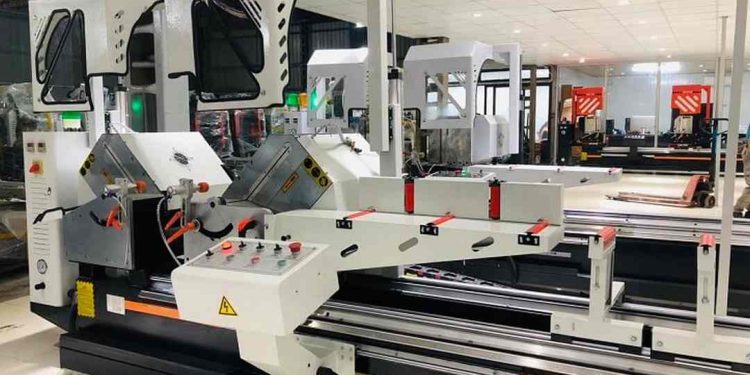 Máy cắt nhôm có những loại nào? Đánh giá máy cắt nhôm tốt