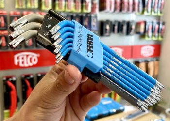 Một số bộ lục giác được trang trí thêm lớp sơn tĩnh điện