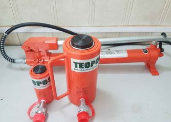 Cơ chế đẩy lên và hạ xuống của con đội thủy lực