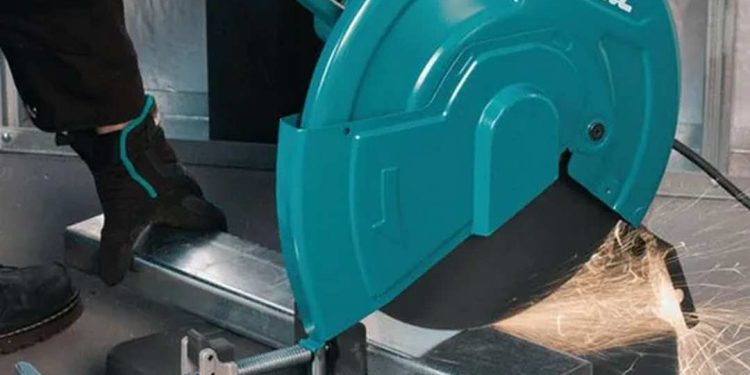 Tầm quan trọng máy cắt sắt trong ngành công nghiệp