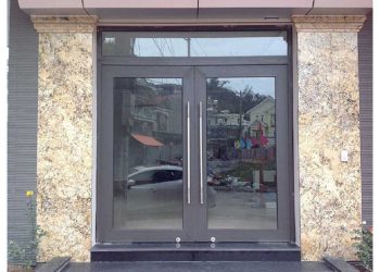 Sản phẩm cửa kính thủy lực 2 cánh