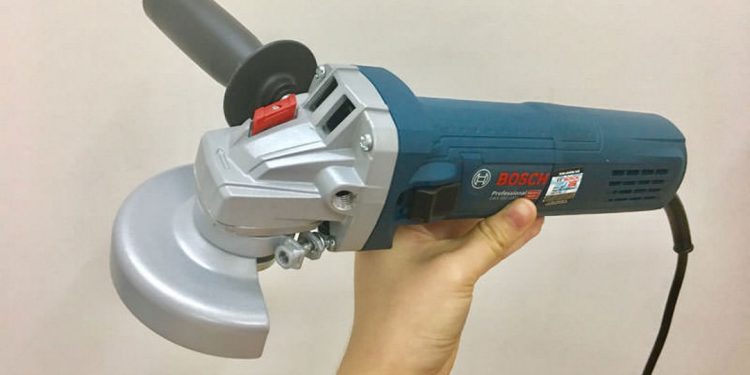 Chọn mua một máy cắt cầm tay phù hợp với nhu cầu của bạn