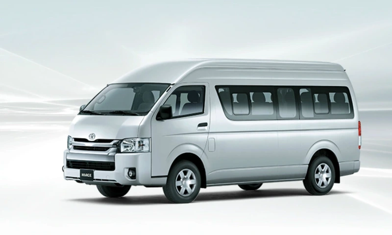 Toyota Hiace là dòng xe van và minibus