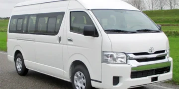 Tìm hiểu giá Toyota Hiace tại otodaibang.com